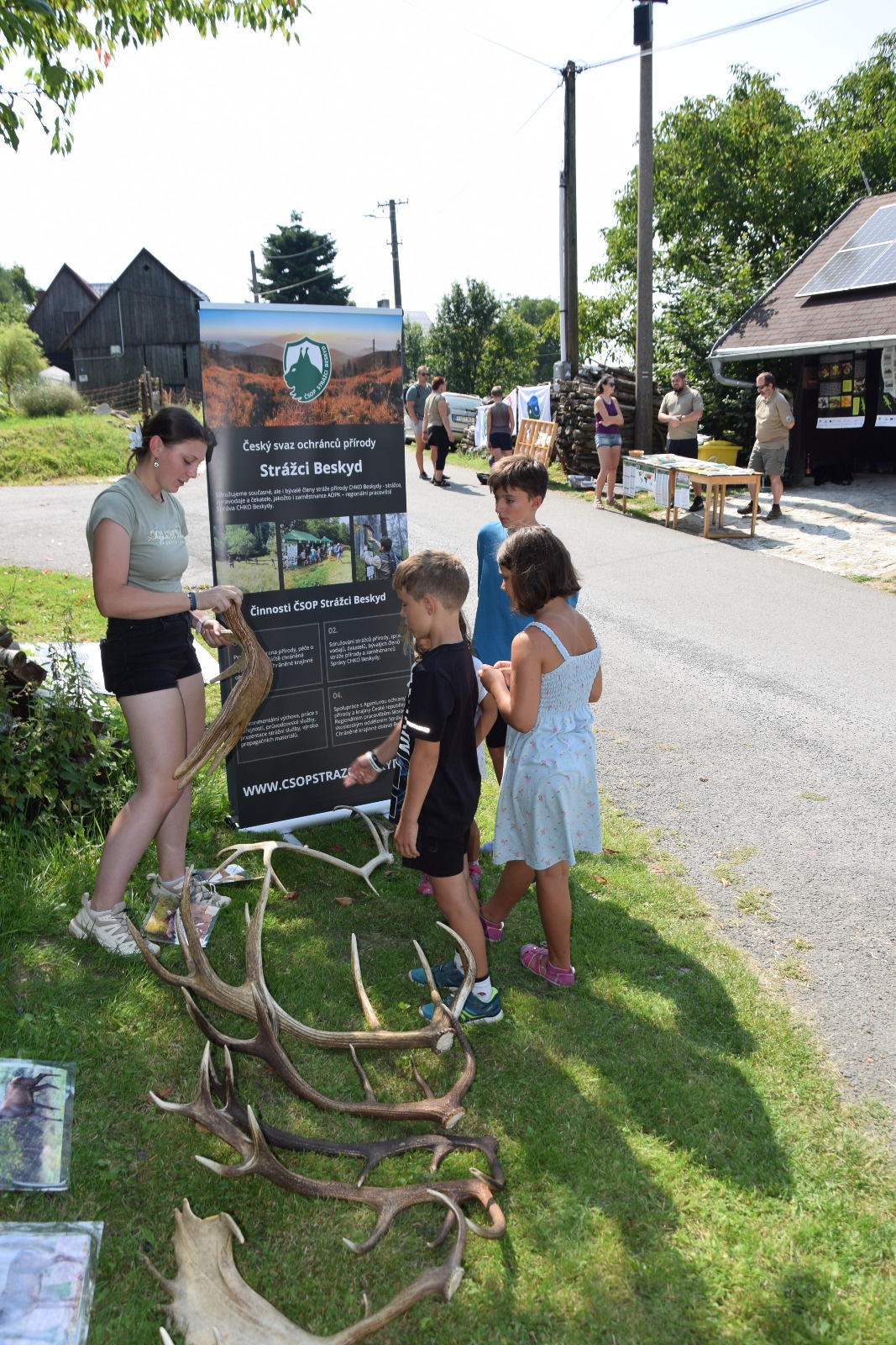 osvětová činnost probíhá i ve vztahu k dětem