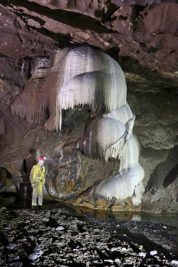 Amatérská jeskyně.